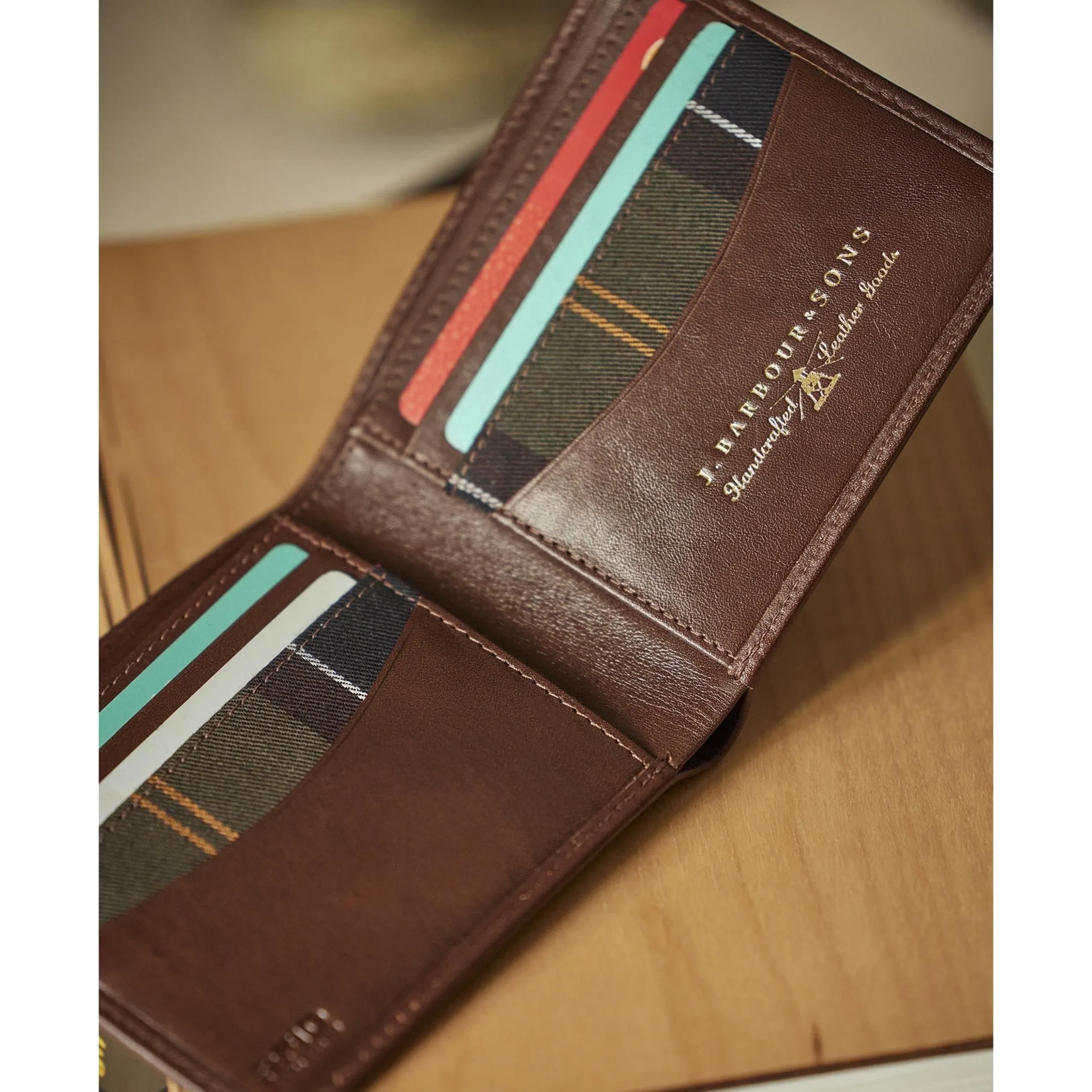 Barbour Colwell Wallet MLG0002 Brown Classic Tartan