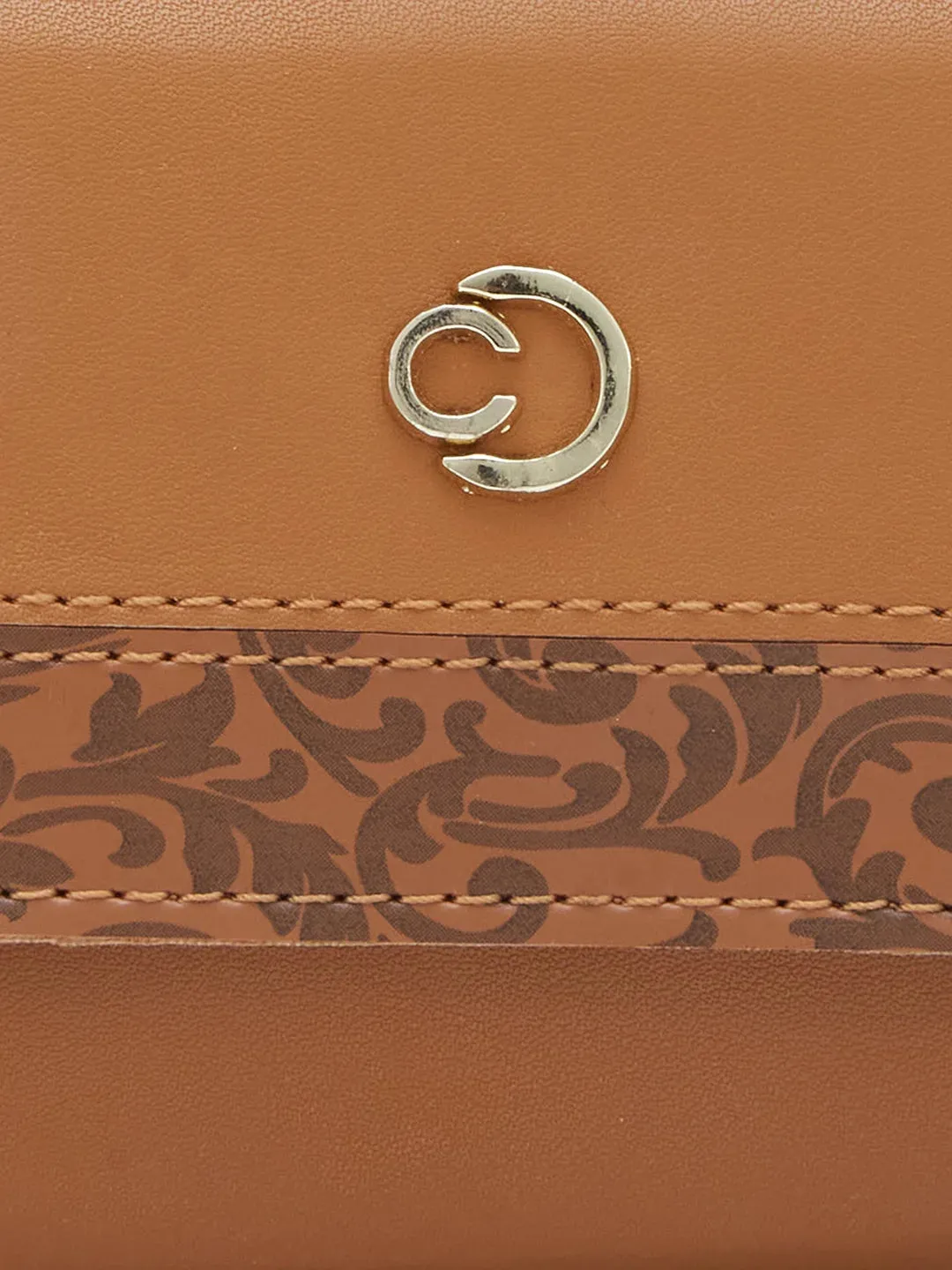 Caprese Helene Wallet Medium Beige
