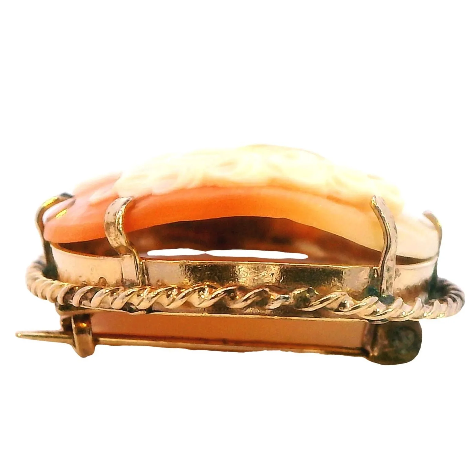 Exquisite Vintage Gold Cameo Brooch - Timeless Elegance