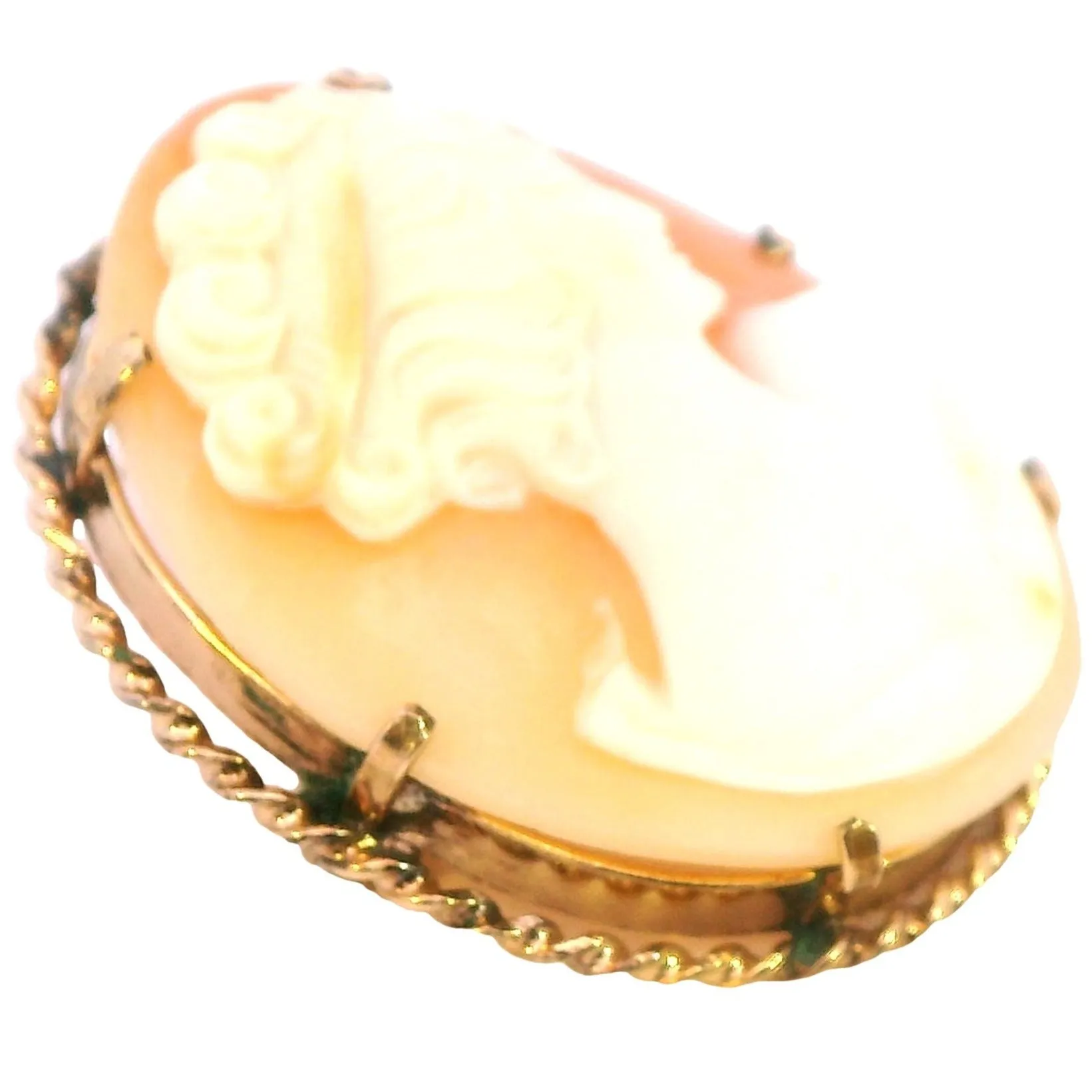 Exquisite Vintage Gold Cameo Brooch - Timeless Elegance