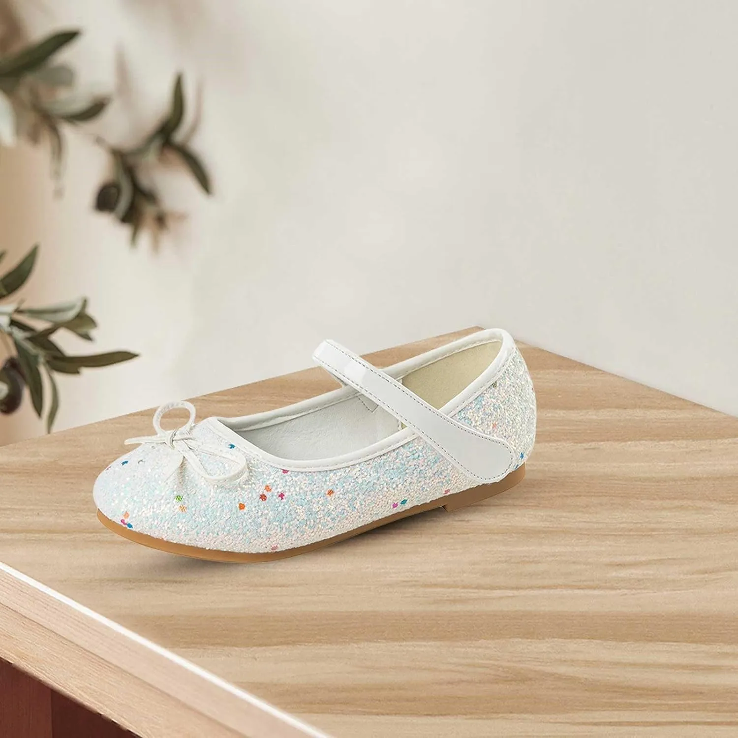 Girls Kids Low Heel Princess Sandals Sequins Closed Toe Ankle Shoes with Strap Rubber Sole Non Slip Wedding Dance Shoes