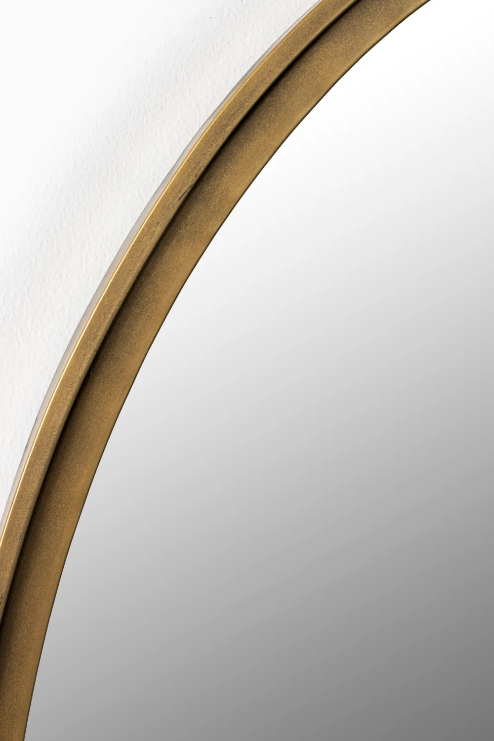 Oval Minimalist Mirror | DF Matz