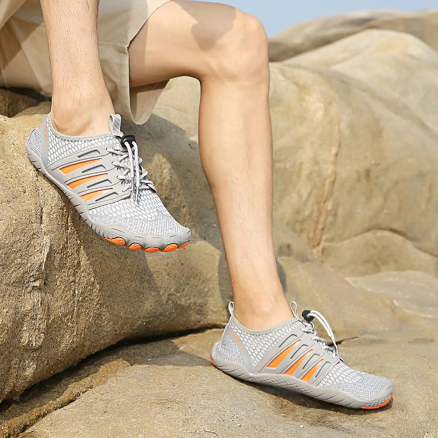 Quick-Dry Water Shoes Men,Outdoor Pool Surf Barefoot Shoes,Lightweight Breathable Aqua Beach Swim Shoes for Women,Unisex Adult,with Draining Hole,for Fitness/Exercise/Yoga