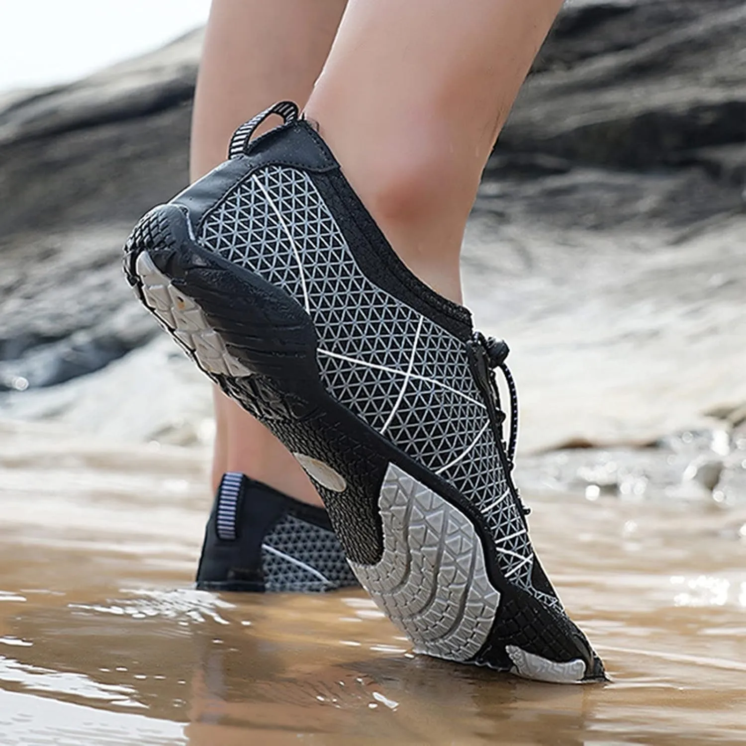 River Shoes,Quick-Dry Aqua Surf Water Shoes for Women,Summer Outdoor Lightweight Beach Barefoot Shoes,Non-Slip Swim Shoes for Men,with Draining Hole,for Diving/Fitness/Yoga