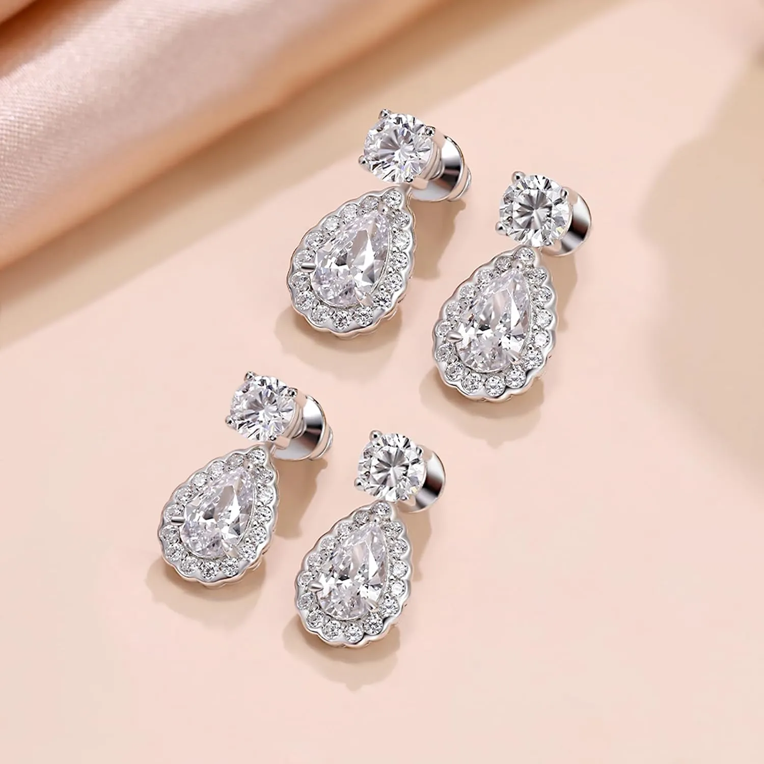 Silver Moissanite Stud Earrings for Men/Women 0.6-4CT Hypoallergenic Earrings 925 Sterling Silver Lab Created Diamond Round Stud Earrings