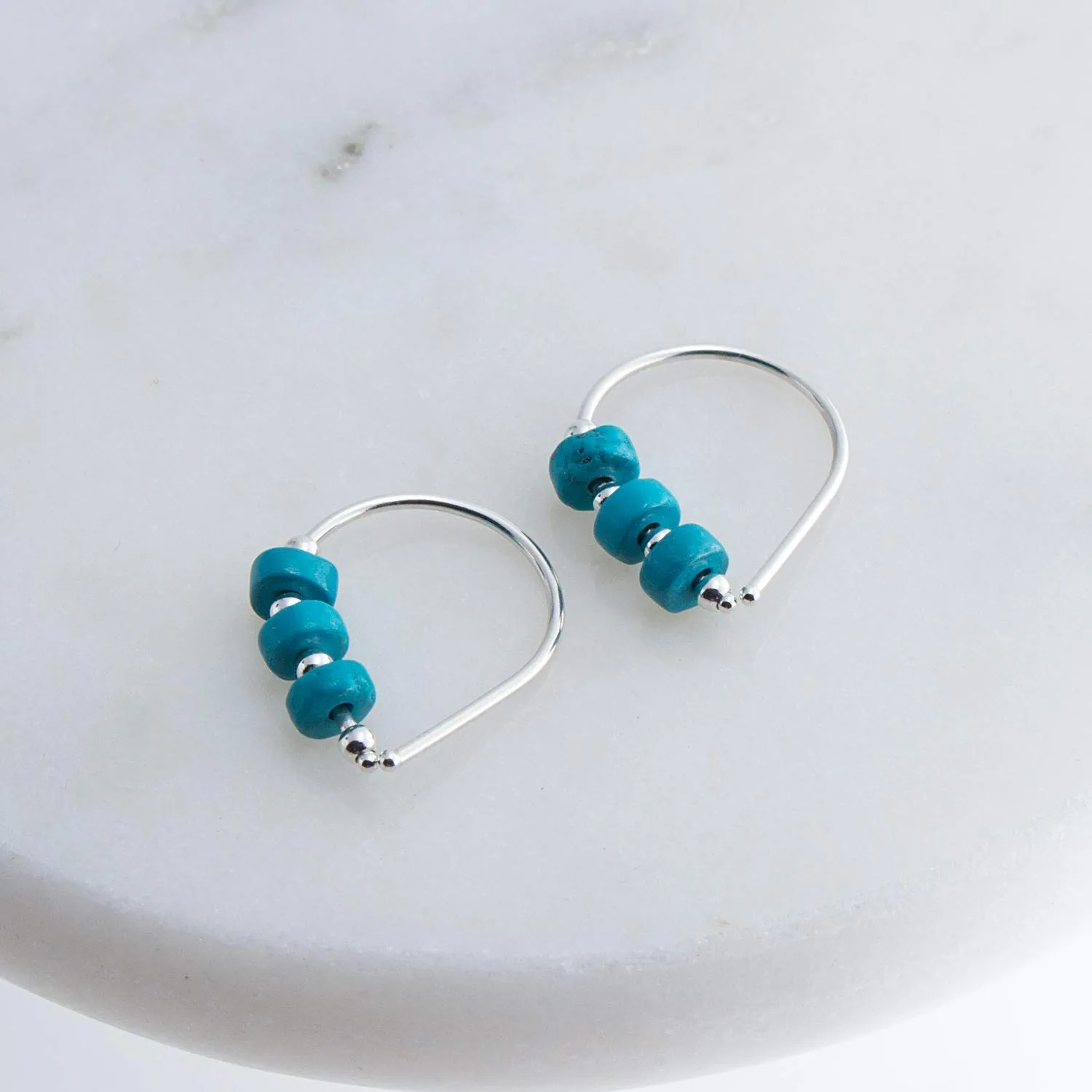 Sterling Silver Wire Huggie Hoop Drops and 4 Small Ball with 3 Turquoise Beads Horseshoe Arc Hook Earrings (Sterling Silver/Turquoise Stone 3 Beads)