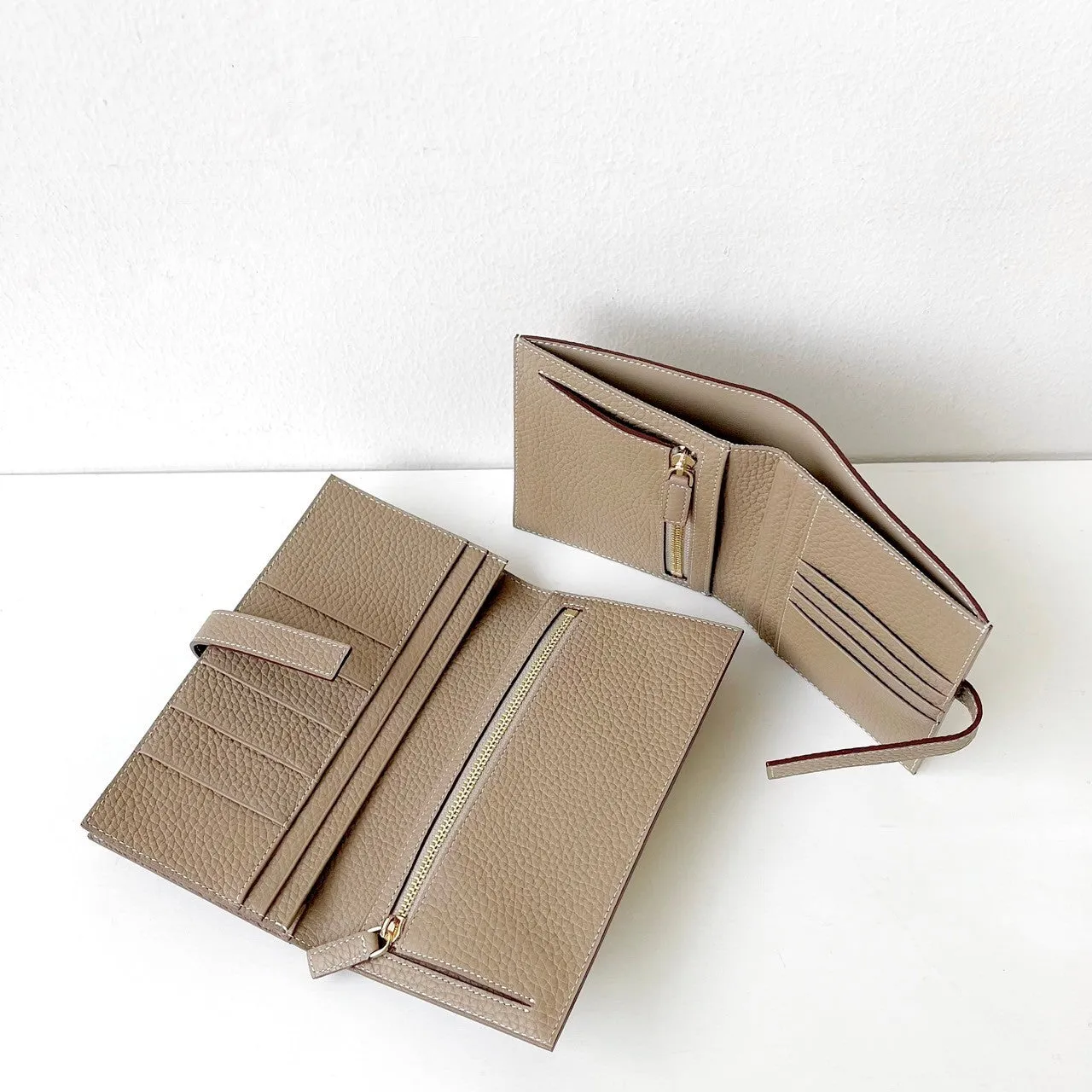 TIMELESS WALLET TOGO SHORT FUCHSIA