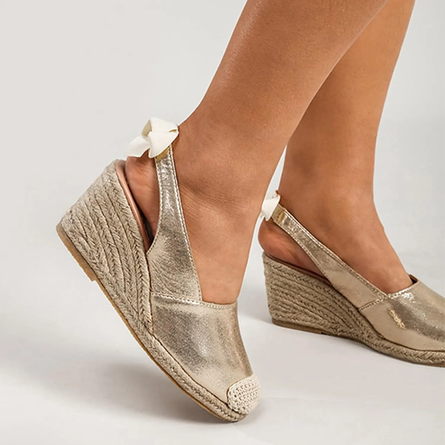 Wedge Sandals for Women Closed Toe Woven Espadrille Flats Women's Back Lace-Up Wedge Heels Summer Dress Shoes